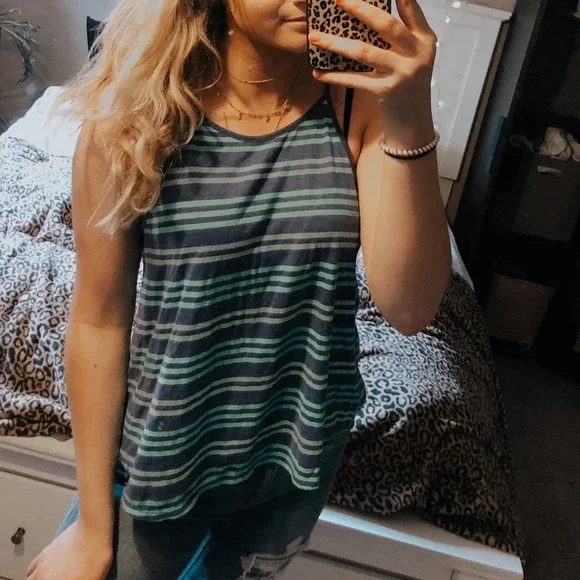 AMERICAN EAGLE flowy tank S - Picture 5 of 9